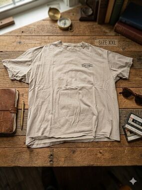 Men's Short Sleeve Crew Neck T-Shirt in Light Beige